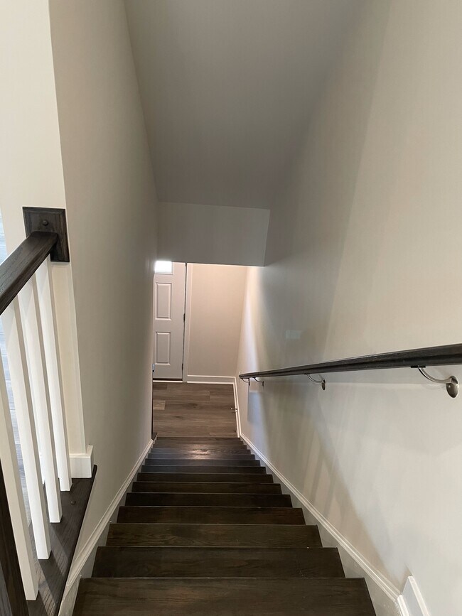 Foto del edificio - 339 E Cochran St