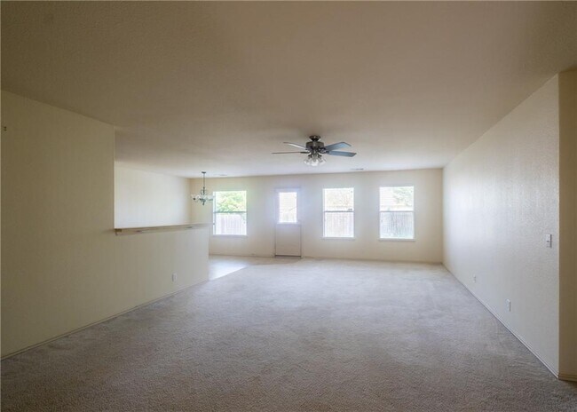Building Photo - 218 Tolcarne Dr