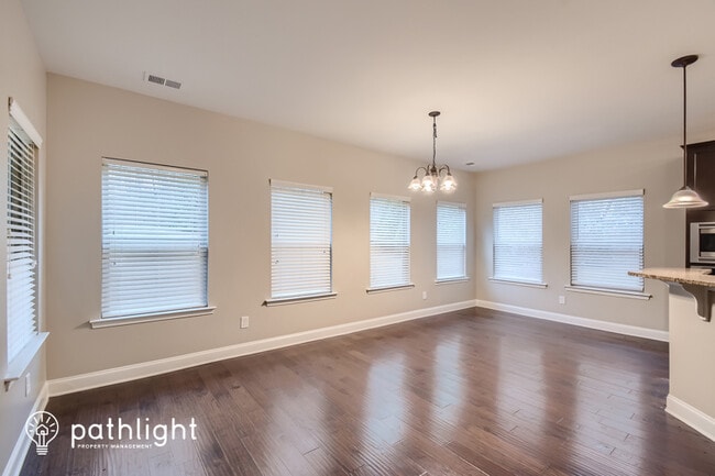Building Photo - 125 Plunkett Dr