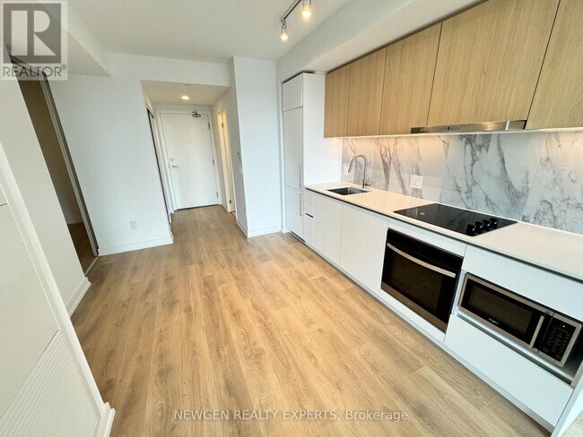 Photo du bâtiment - 1100 Sheppard Ave W