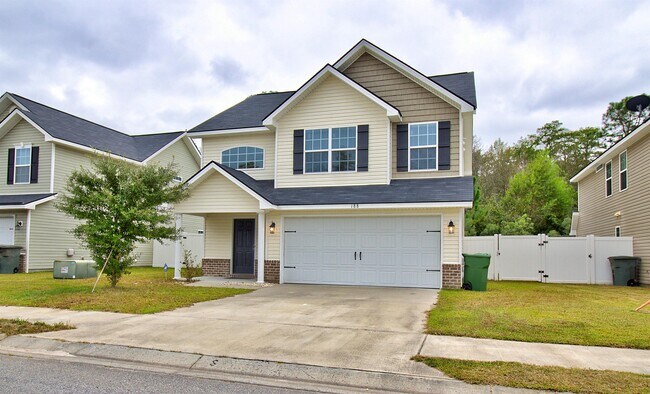 Building Photo - 188 Grandview Dr