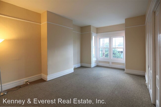 Building Photo - 3 br, 1 bath Apartment - 327 Noe Street