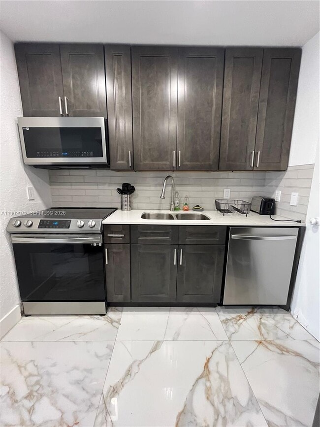 Foto del edificio - 3505 S Ocean Dr