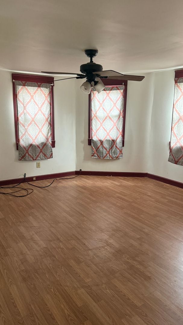 Building Photo - 315-317 N Shenango Blvd