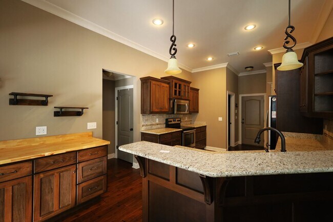 Building Photo - 4015 Cane Mill Cir