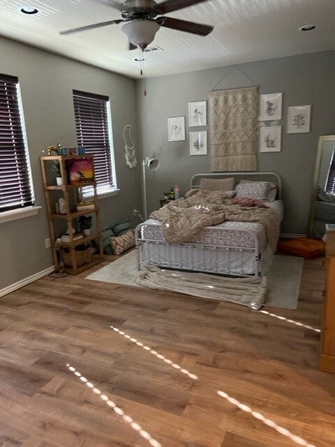Hugh master bedroom - 531 S Fretz Ave