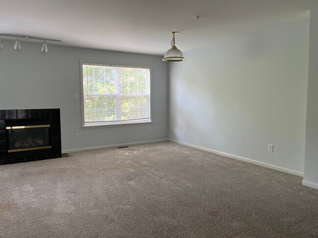 Foto del edificio - 2815 Barclay Way