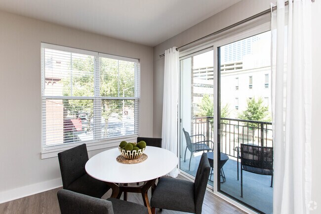 2BR, 2BA - 1,031-1,089 SF - Stevie - Xander on State
