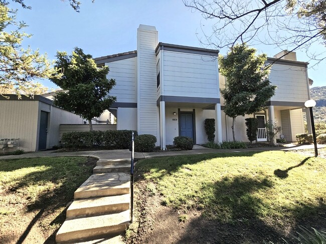 Building Photo - 6524 Stoney View Ln