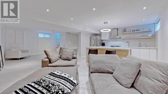 Photo du bâtiment - 20 Knox Ave