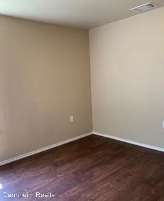 Foto del edificio - 3 br, 2 bath House - 717 E Tulane Street