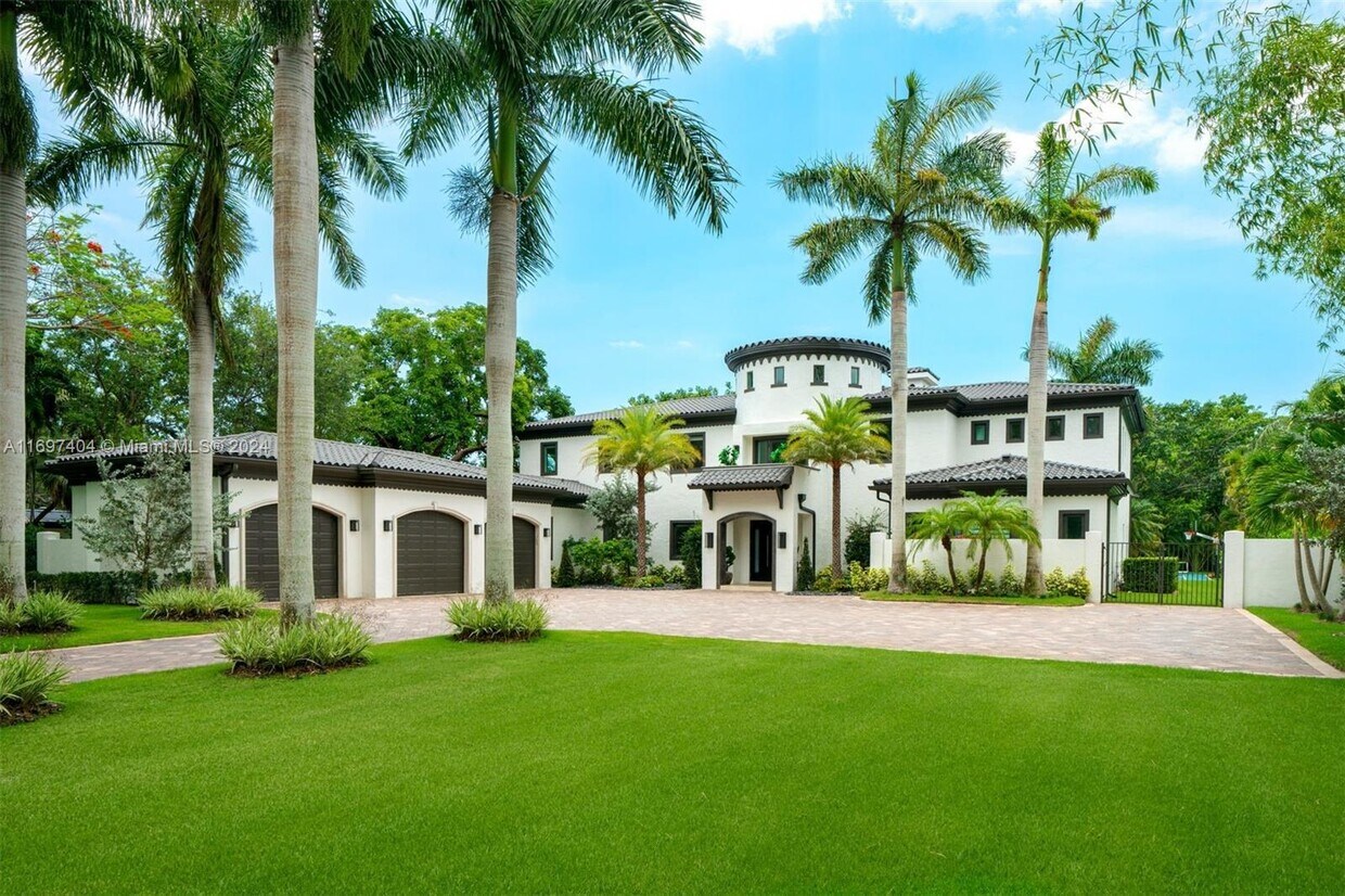 Foto principal - 6080 SW 104th St