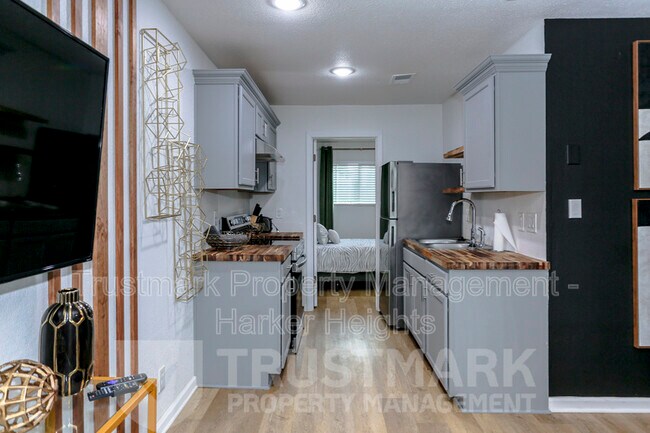 Foto del edificio - 614 Adams Ave