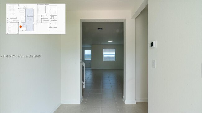 Foto del edificio - 2727 SE 23rd Terrace