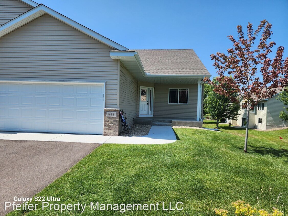 Primary Photo - 3 br, 2.5 bath House - 509 Amber Lane