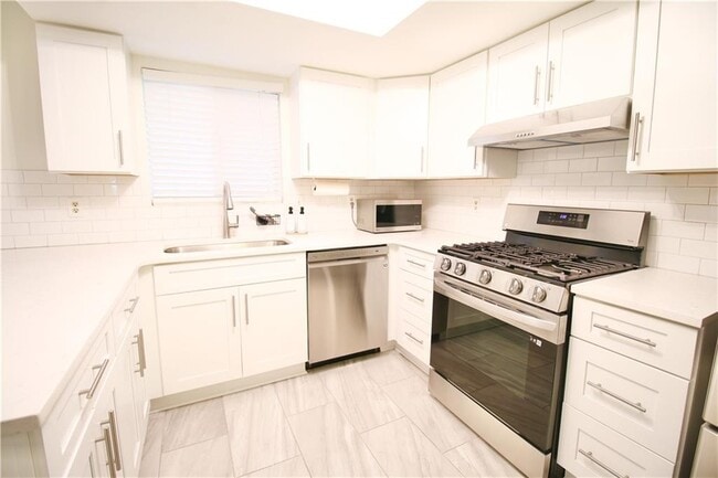 Foto del edificio - 34 Little Silver Ct