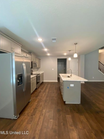 Building Photo - 3160 Magnolia Bloom Dr