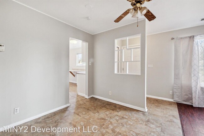 Foto del edificio - 3 br, 1 bath House - 21921 Blackstone St.