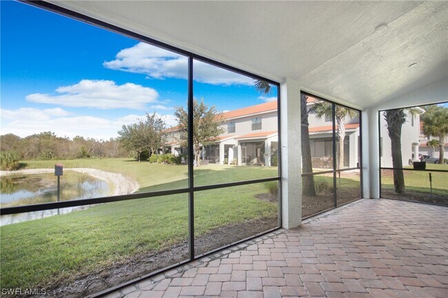 Foto del edificio - 15445 Summit Pl Cir