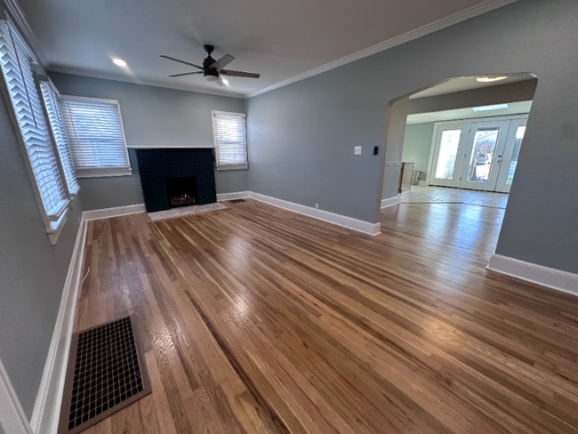 Foto del edificio - 916 Magnolia St