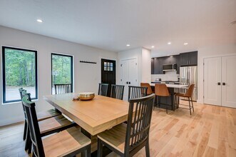 Building Photo - 22 Pudding Pond Dr