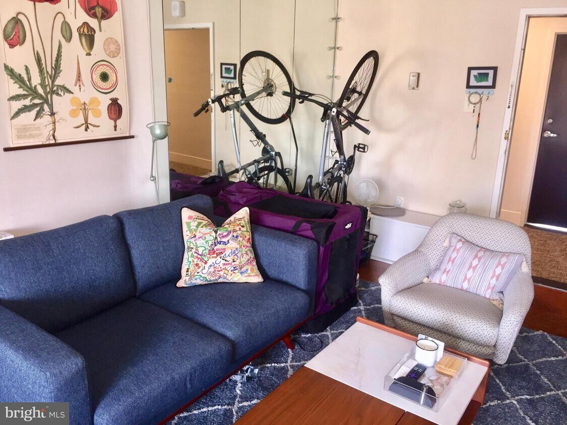 Foto principal - 1440 N St NW