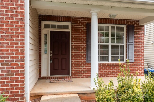 Building Photo - 13722 Delstone Dr