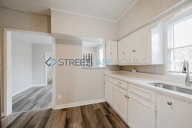 Foto del edificio - 2711 8th St