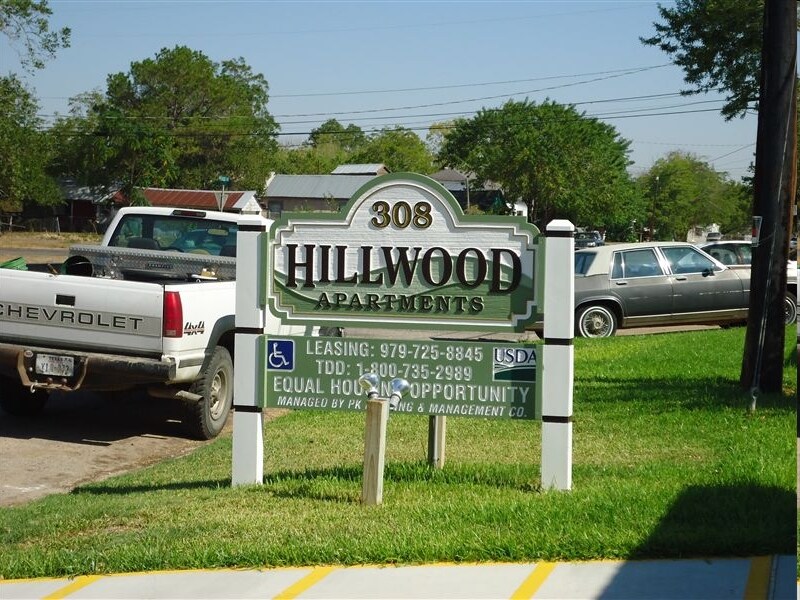 Foto del edificio - Hillwood Apartments