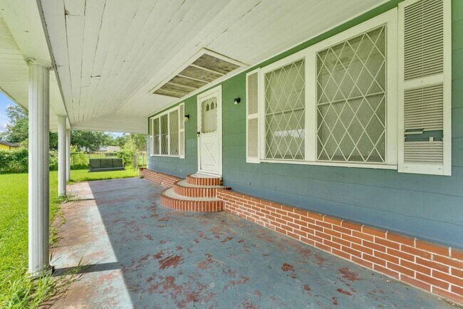 Building Photo - 5385 Gober Rd