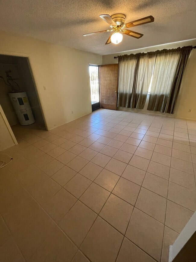 Foto del edificio - pay-1805