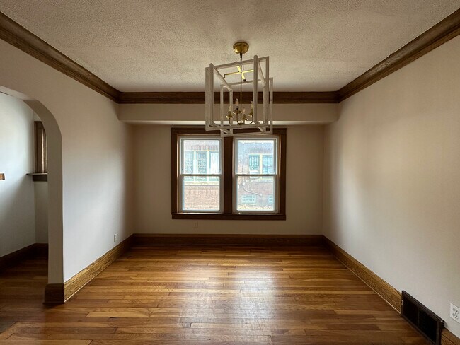 Formal Dining Room - 3405 West Blvd