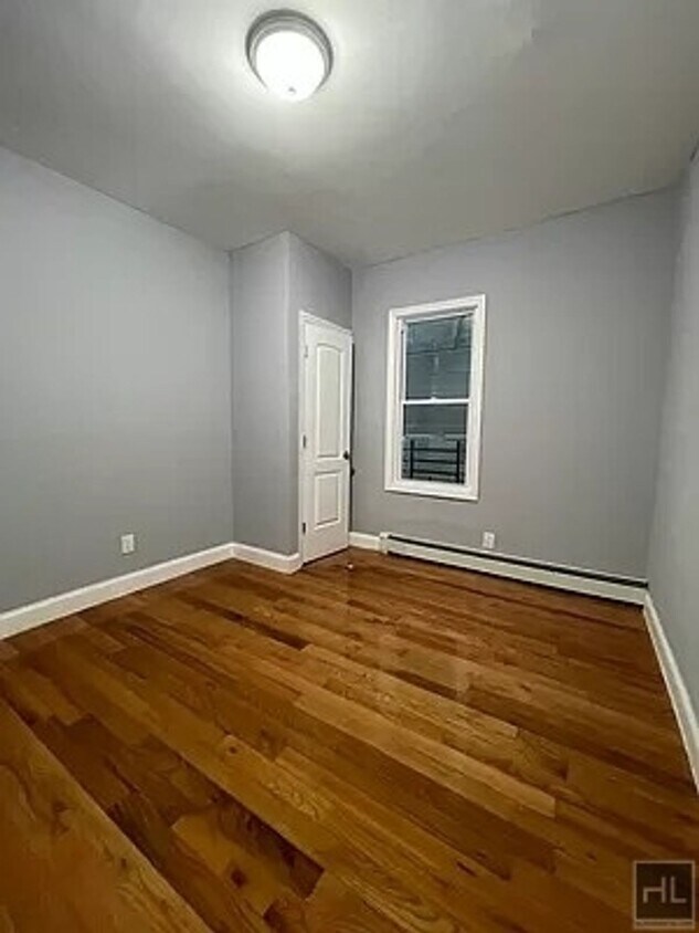 EAST 182 STREET Room for Rent in The Bronx, NY