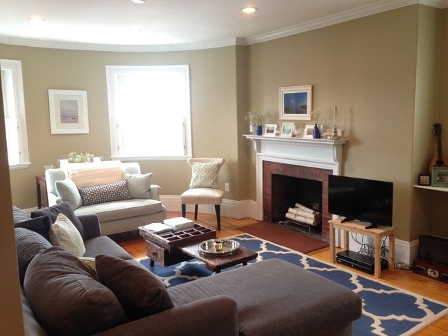 Building Photo - 45 Garrison Rd