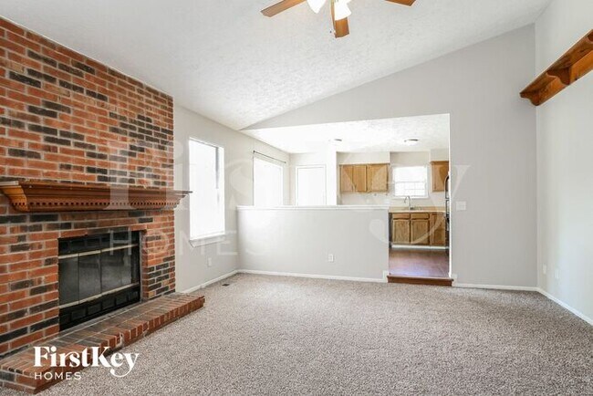 Foto del edificio - 5759 Pemberly Dr