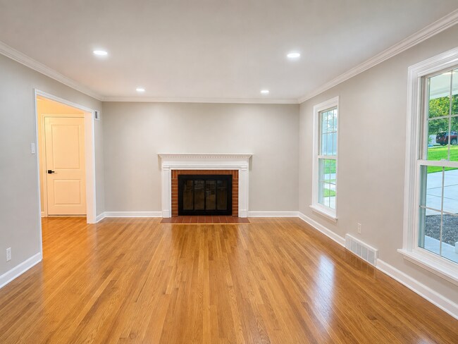 Foto del edificio - 18 Winslow Ln