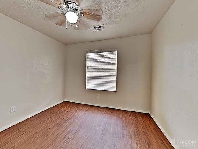 Building Photo - 1539 Lazy Spring Drive Missouri City TX