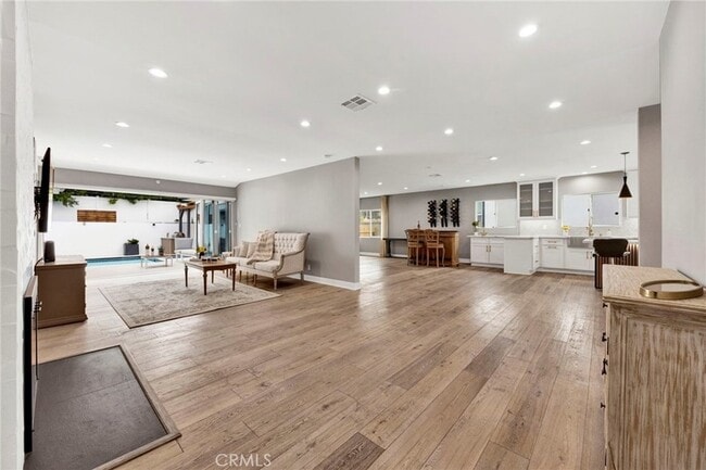 Foto del edificio - 4912 Alonzo Ave