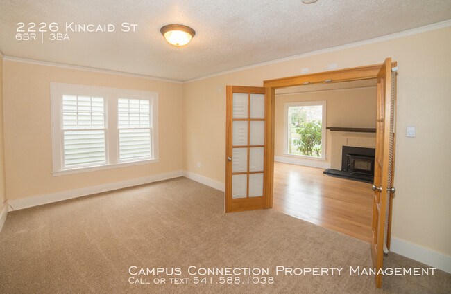 Building Photo - 2226 Kincaid St