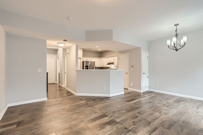 Foto del edificio - 9040 Gale Blvd