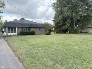 Building Photo - 5751 Broyles Rd