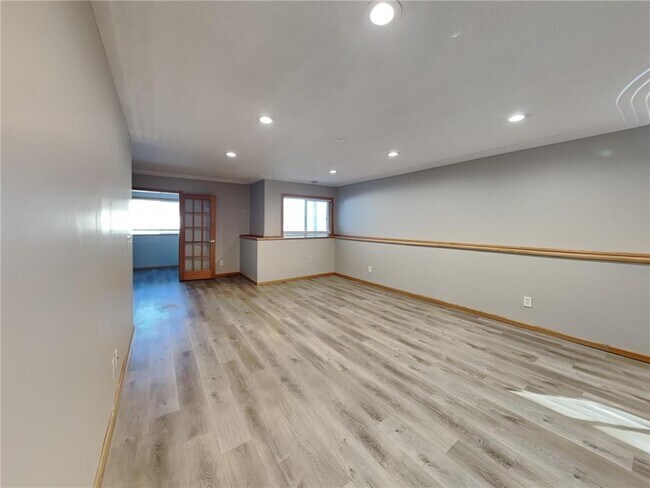 Foto del edificio - 1909 135th Ave NW