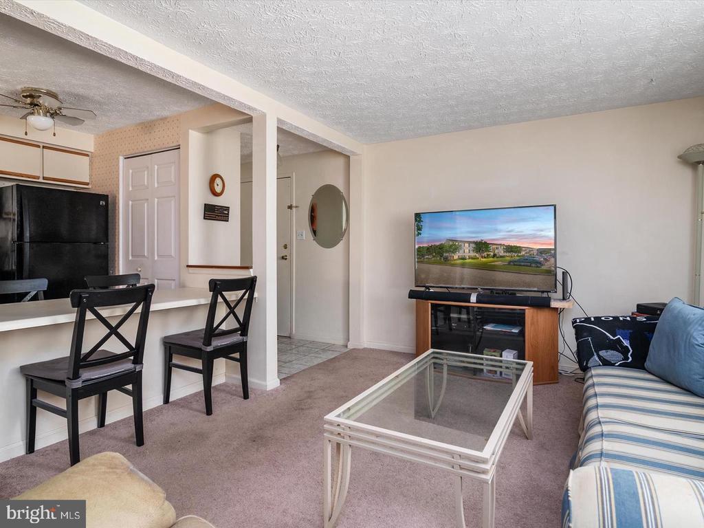 Foto principal - 8028 Abbey Ct