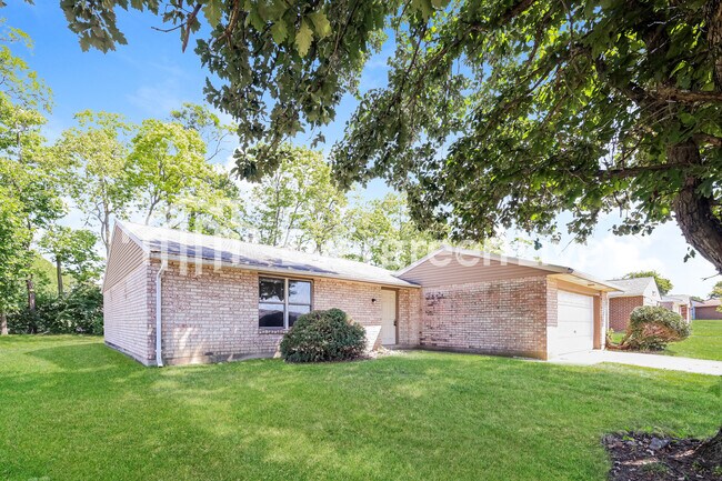 Building Photo - 8755 Mardi Gras Dr