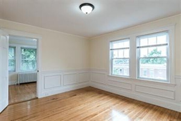 Foto del edificio - 51 Leamington Rd