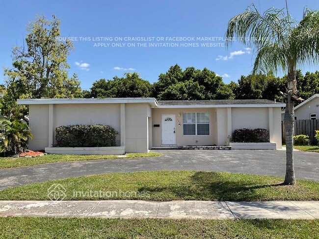 Building Photo - 2630 NW 83rd Ave