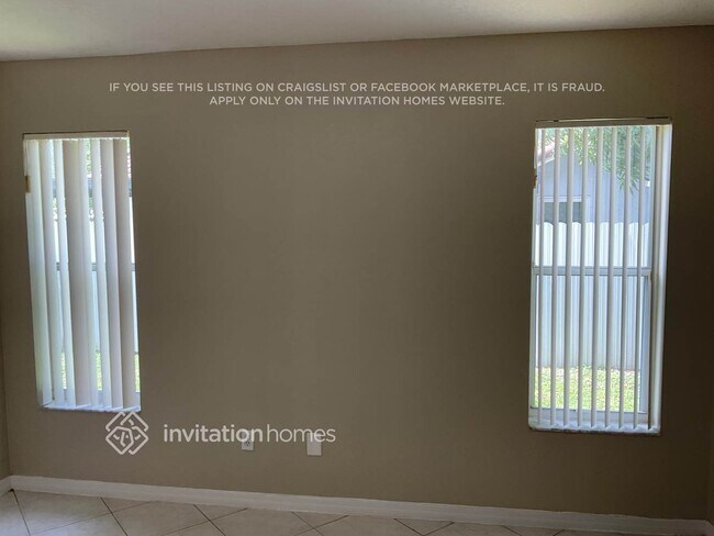 Building Photo - 17312 SW 149th Ct