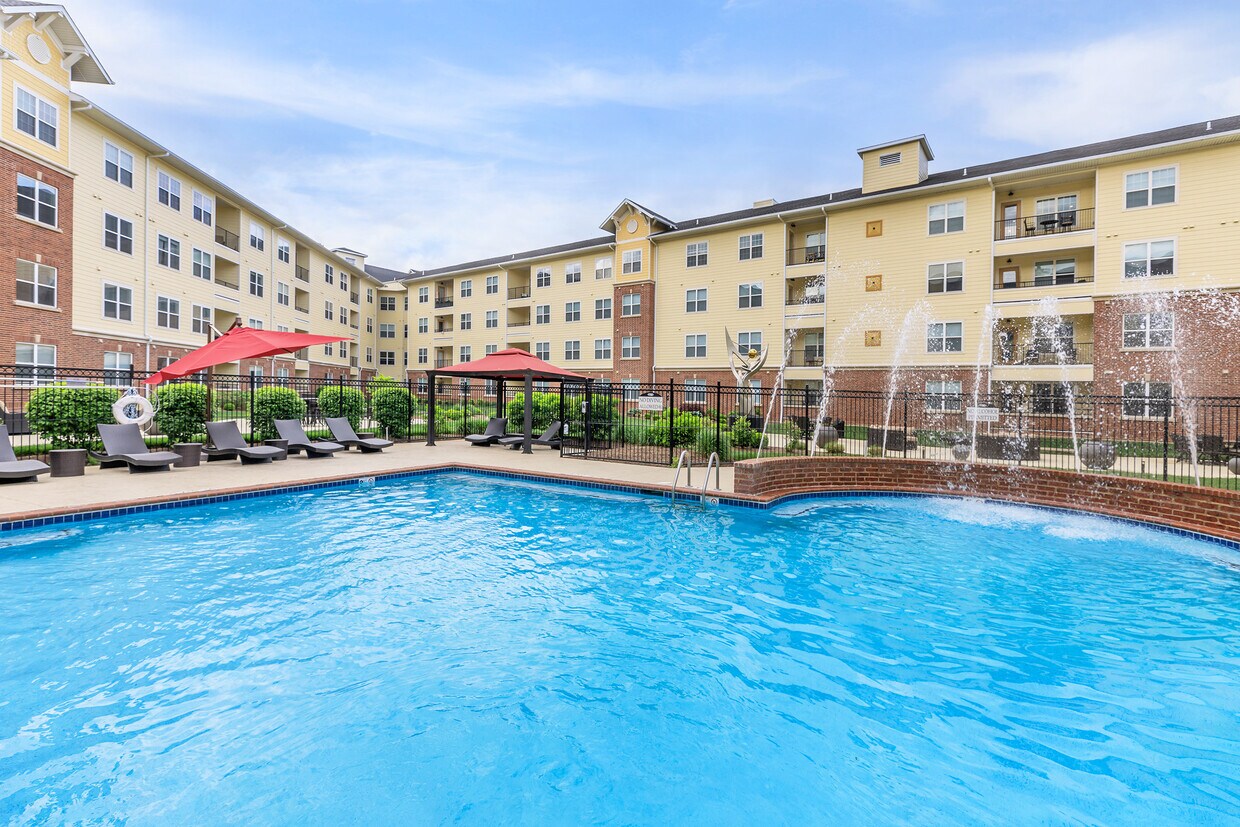 Mansions on the Plaza 8300 Delmar Blvd Clayton, MO Apartments for