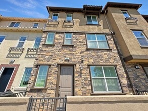 Building Photo - 133 Aliso Ridge Loop