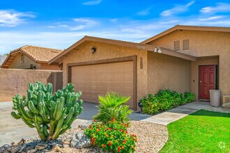Building Photo - 51550 Avenida Mendoza